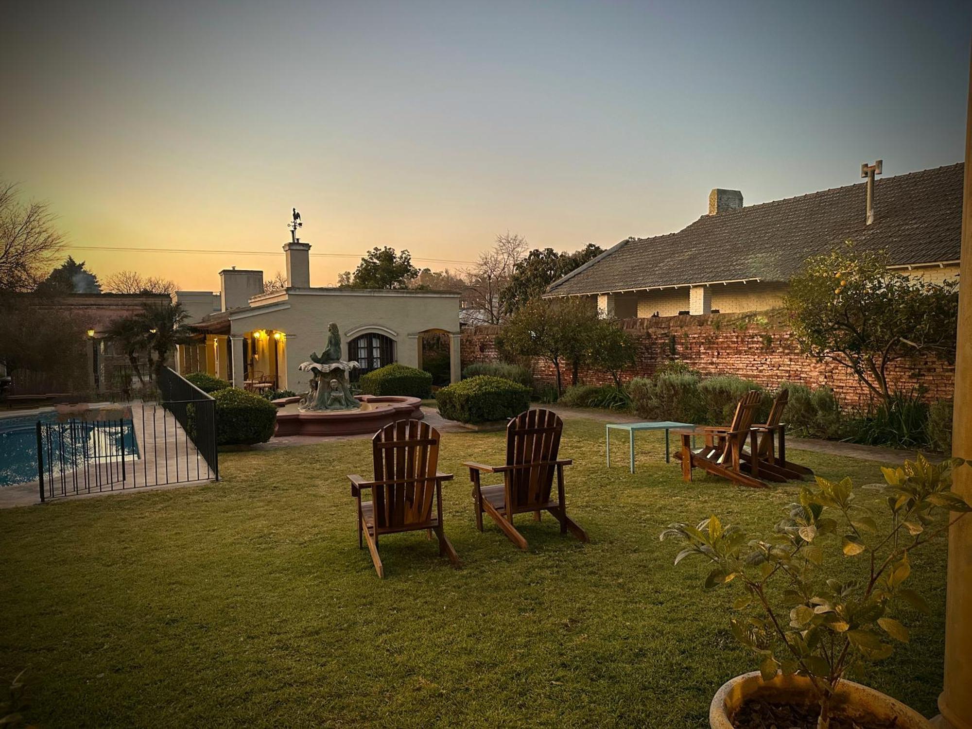 Hotel Draghi San Antonio de Areco Extérieur photo