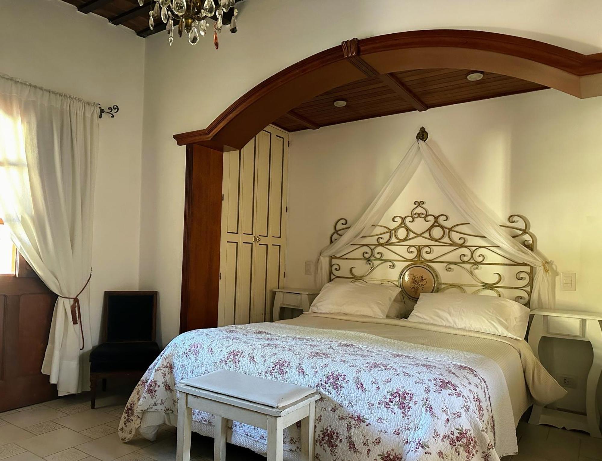 Hotel Draghi San Antonio de Areco Extérieur photo
