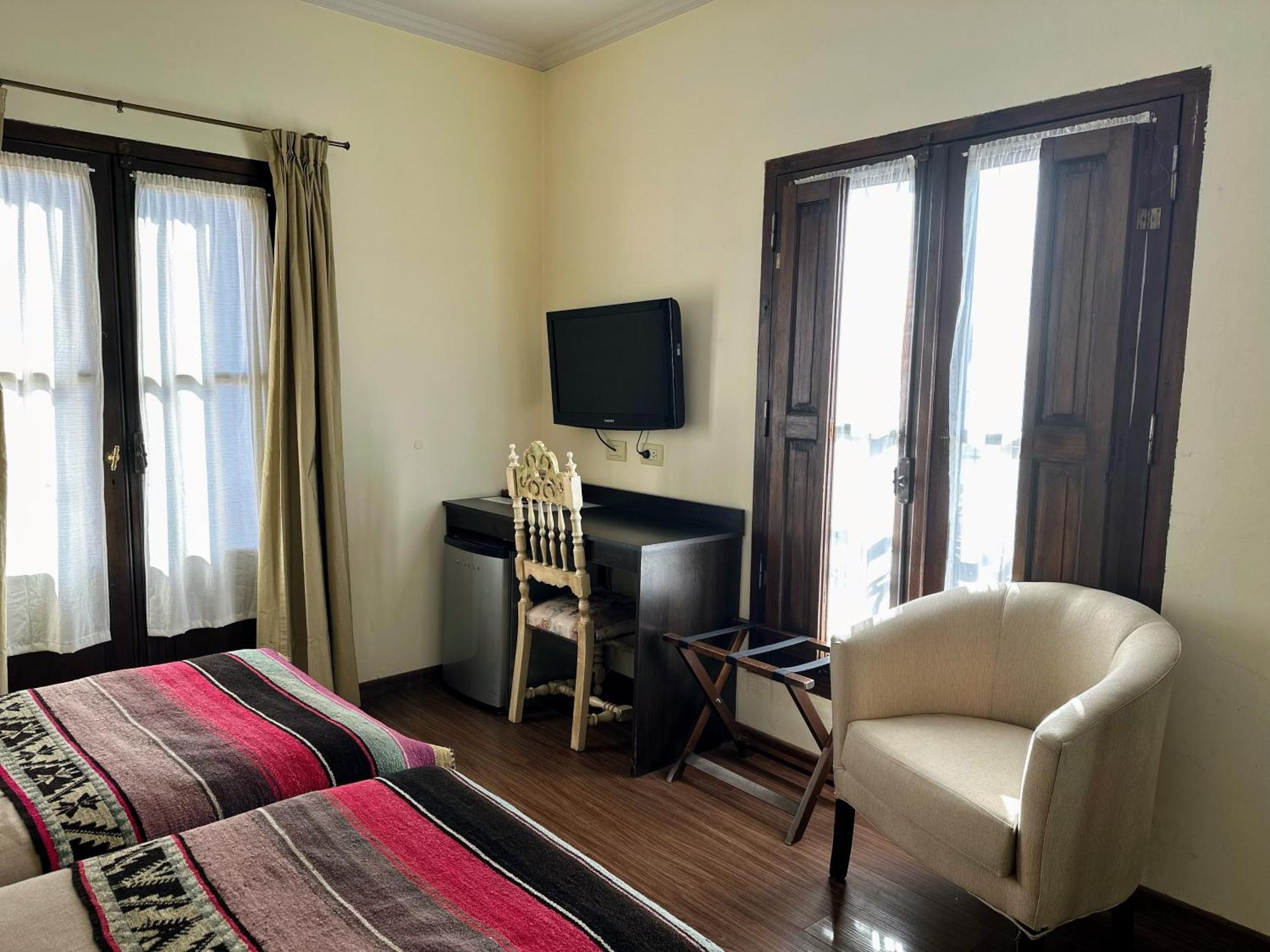 Hotel Draghi San Antonio de Areco Extérieur photo
